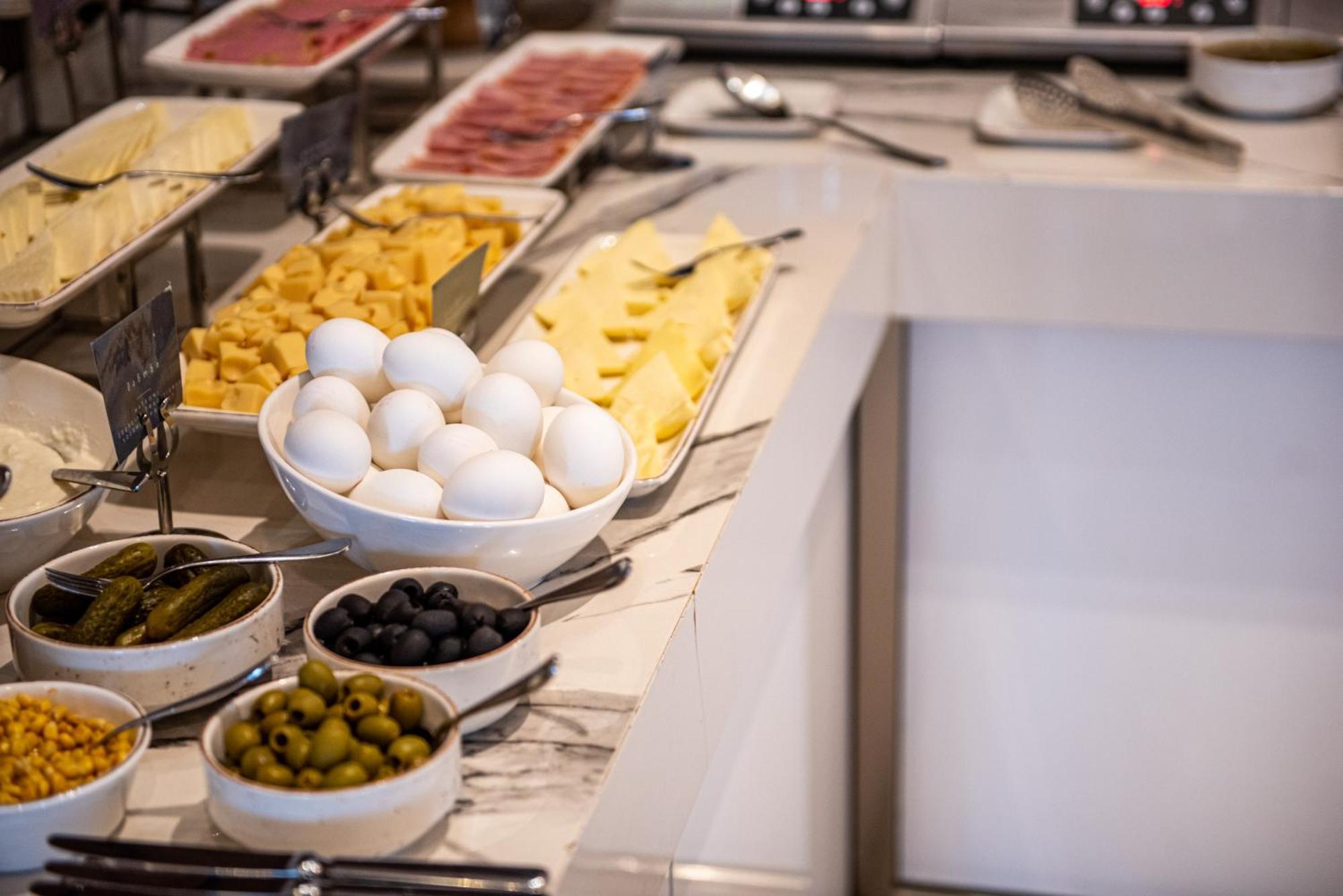Sevsamora Resort & Spa Saguramo Eksteriør bilde
